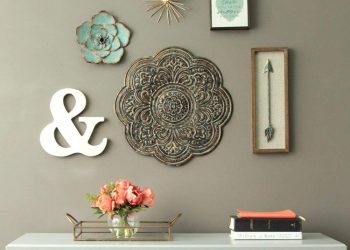 Amazing 25 Wall Decor Ideas for Your Bedroom