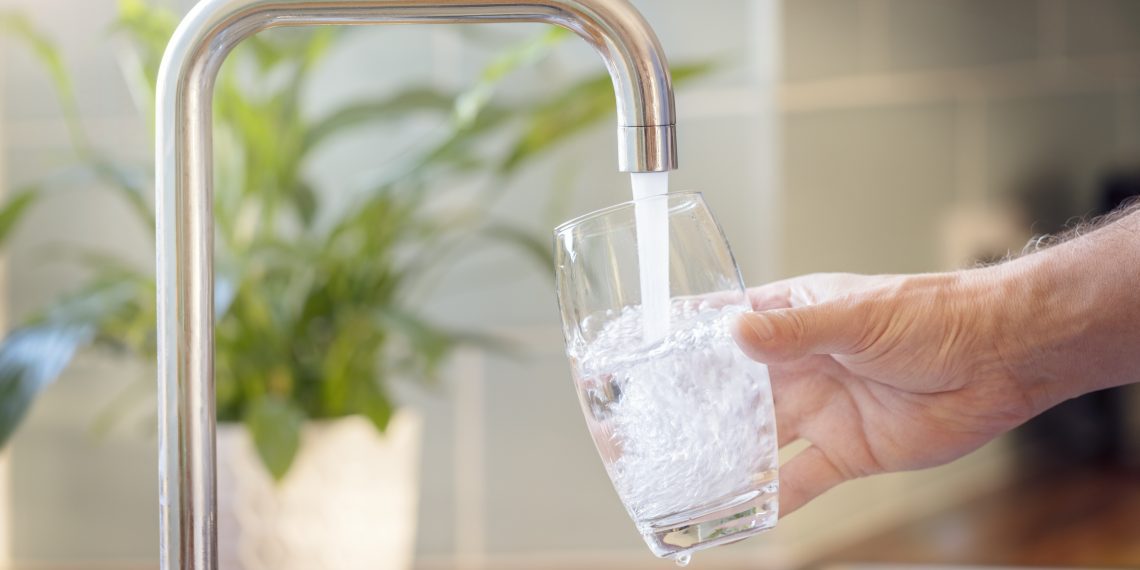 6 Best Reasons to Install a Water Filter in the Home