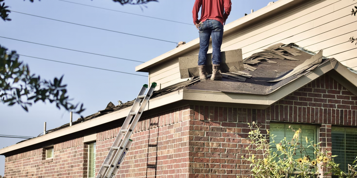The Complete Guide to Replacing Your Roof