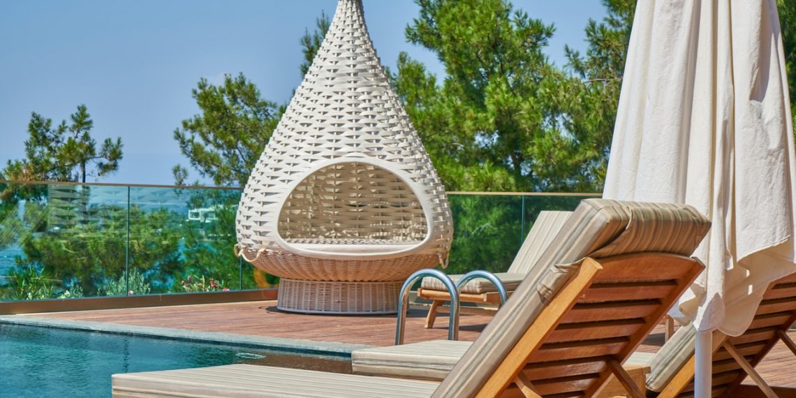 The Best Above-ground Pool Deck Material