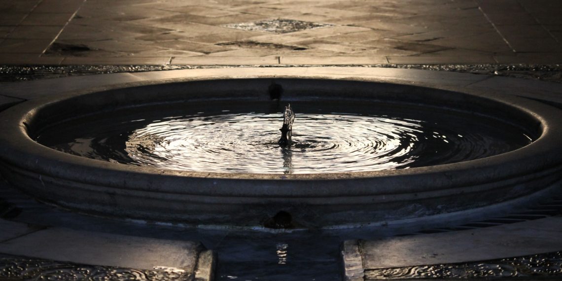 How to Pick the Right Outdoor Fountain